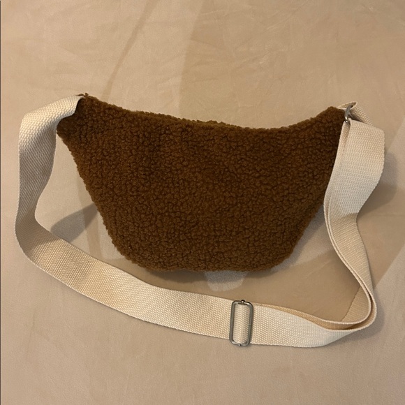 Sézane Octobre Éditions Brown Teddy Bear Crossbody Belt Bag - Picture 3 of 6
